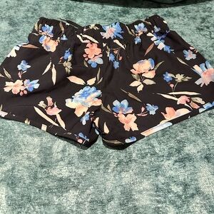 Girls youth O'Neill Hyperfreak Floral Boardshorts. Summer, beach, athleisure